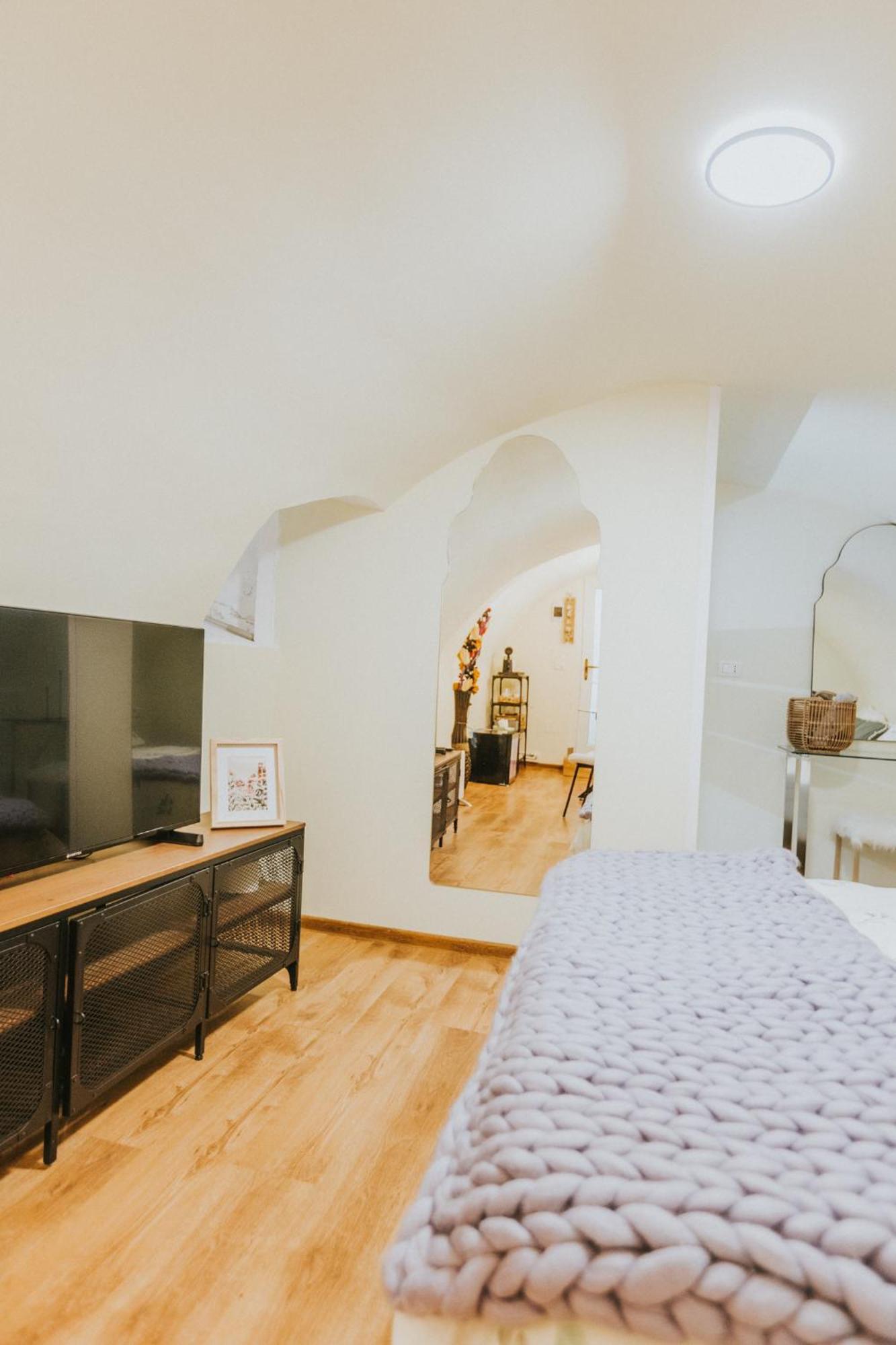 Locart -Cozy Downtown Apartment, Near Black Church With Free Wi-Fi براشوف المظهر الخارجي الصورة